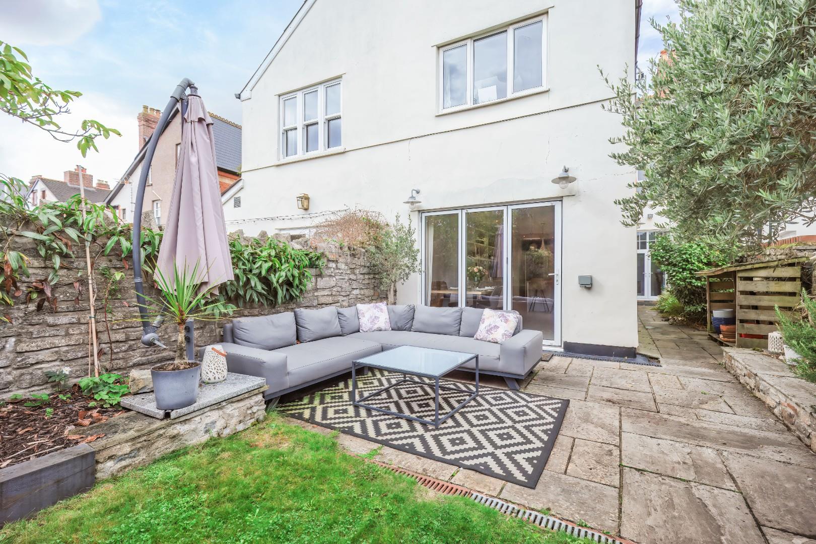 90 Stanwell Road, Penarth, CF64 3LP